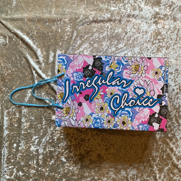 Irregular Choice Trixy unicorn heels in red brocade. 🦄 - Picture 8 of 11